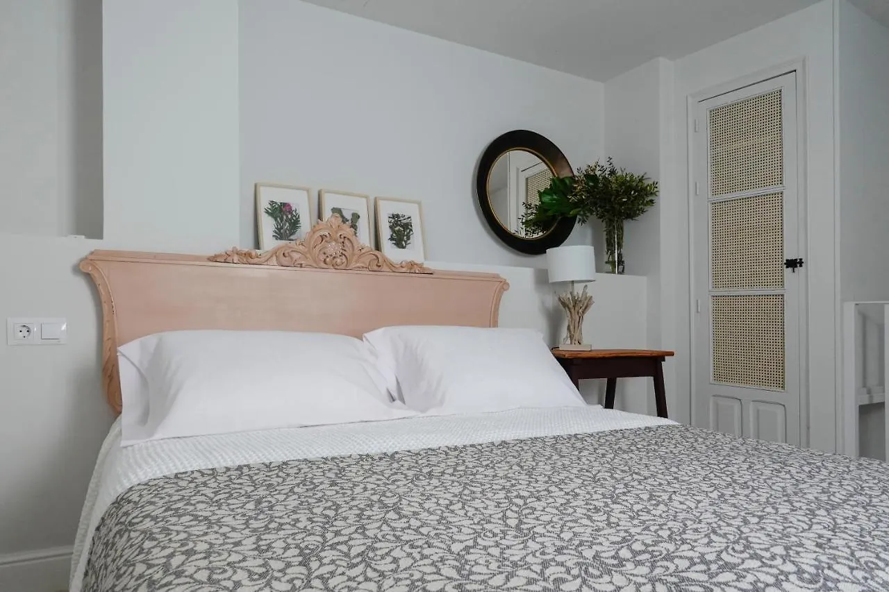 Hospederia Santa Clara Aparthotel Utrera